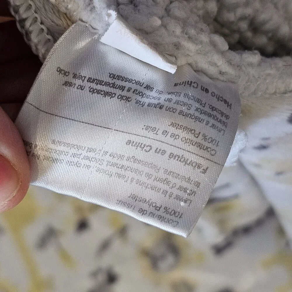 SL Home Fashions Jungle‎ Safari Blanket Yellow Gray Giraffe Print Sherpa Backing